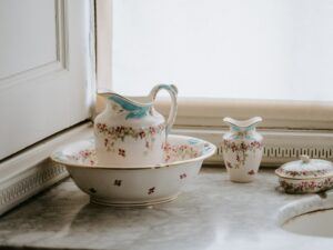 Ideas to decorate your home with ceramics 